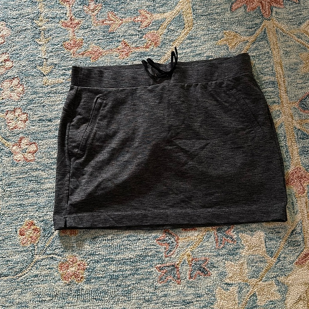 Athleta skirt